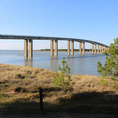 Vakantiehuis 700 M De La Plage, Jardin, Maison Pour 7 *