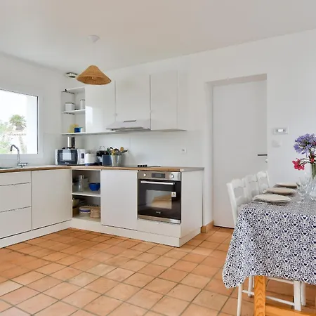 700 M De La Plage, Jardin, Maison Pour 7 *