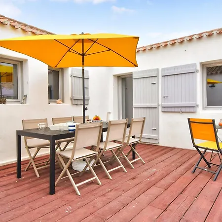 700 M De La Plage, Jardin, Maison Pour 7 * L'Epine (Vendee)