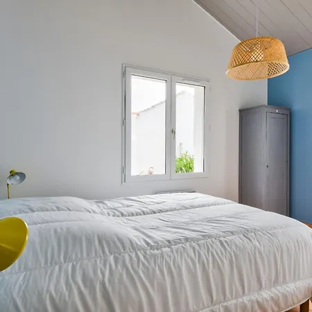 700 M De La Plage, Jardin, Maison Pour 7 Vakantiehuis *