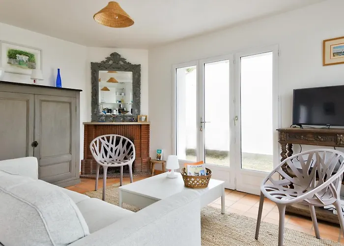 700 M De La Plage, Jardin, Maison Pour 7 * L'Epine (Vendee)