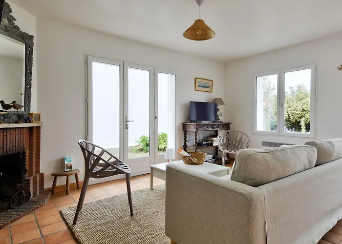 700 M De La Plage, Jardin, Maison Pour 7 * L'Epine (Vendee)